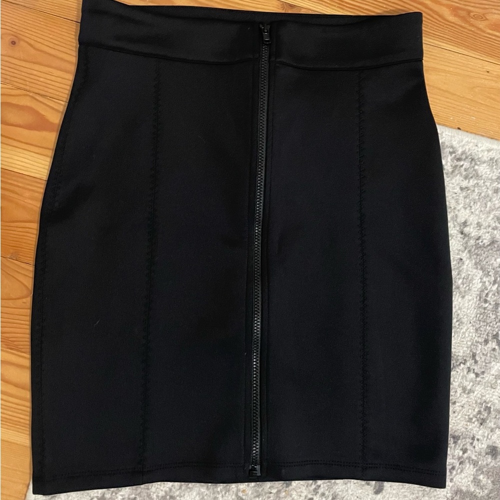 Twik Black Zippered Skirt